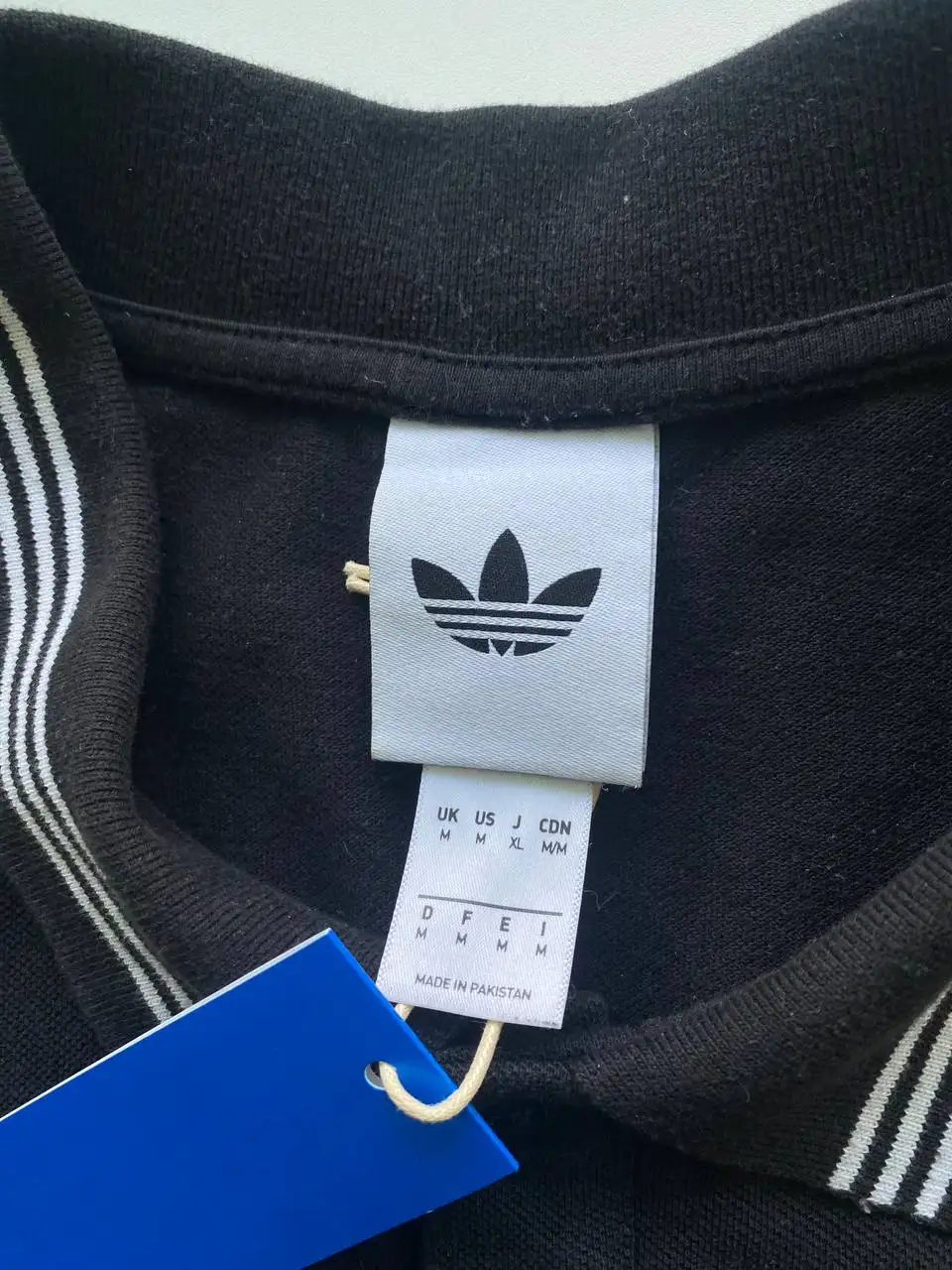 Поло Adidas новое с биркой - Мужская одежда (Одежда) в Уфа