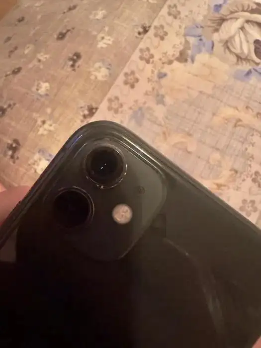 iPhone 11 128 ГБ - Смартфоны и аксессуары (Электроника) в Уфа