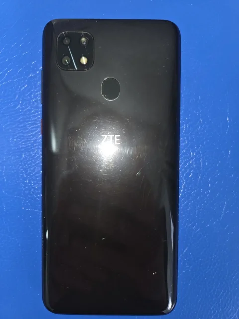 ZTE Blade 20 Smart - Мобильные телефоны в Уфа