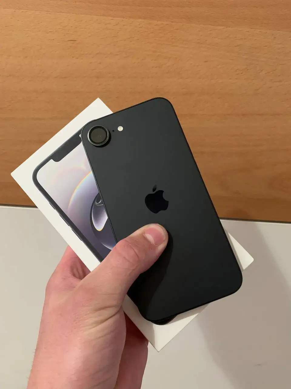 iPhone 16e 128 GB - Смартфоны и гаджеты (Электроника) в Уфа