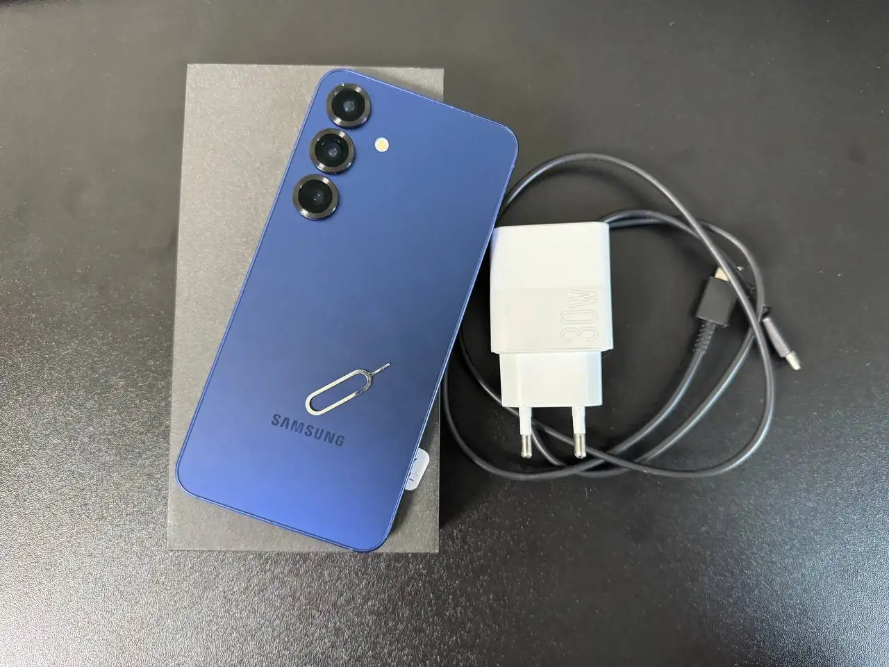 Продам Samsung S25 синий - Смартфоны и телефоны (Электроника) в Уфа