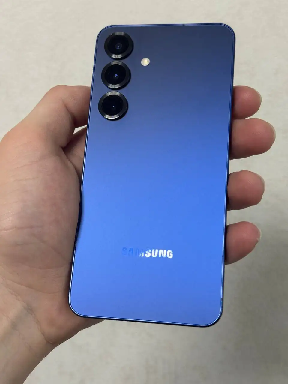 Продам Samsung S25 синий - Смартфоны и телефоны (Электроника) в Уфа