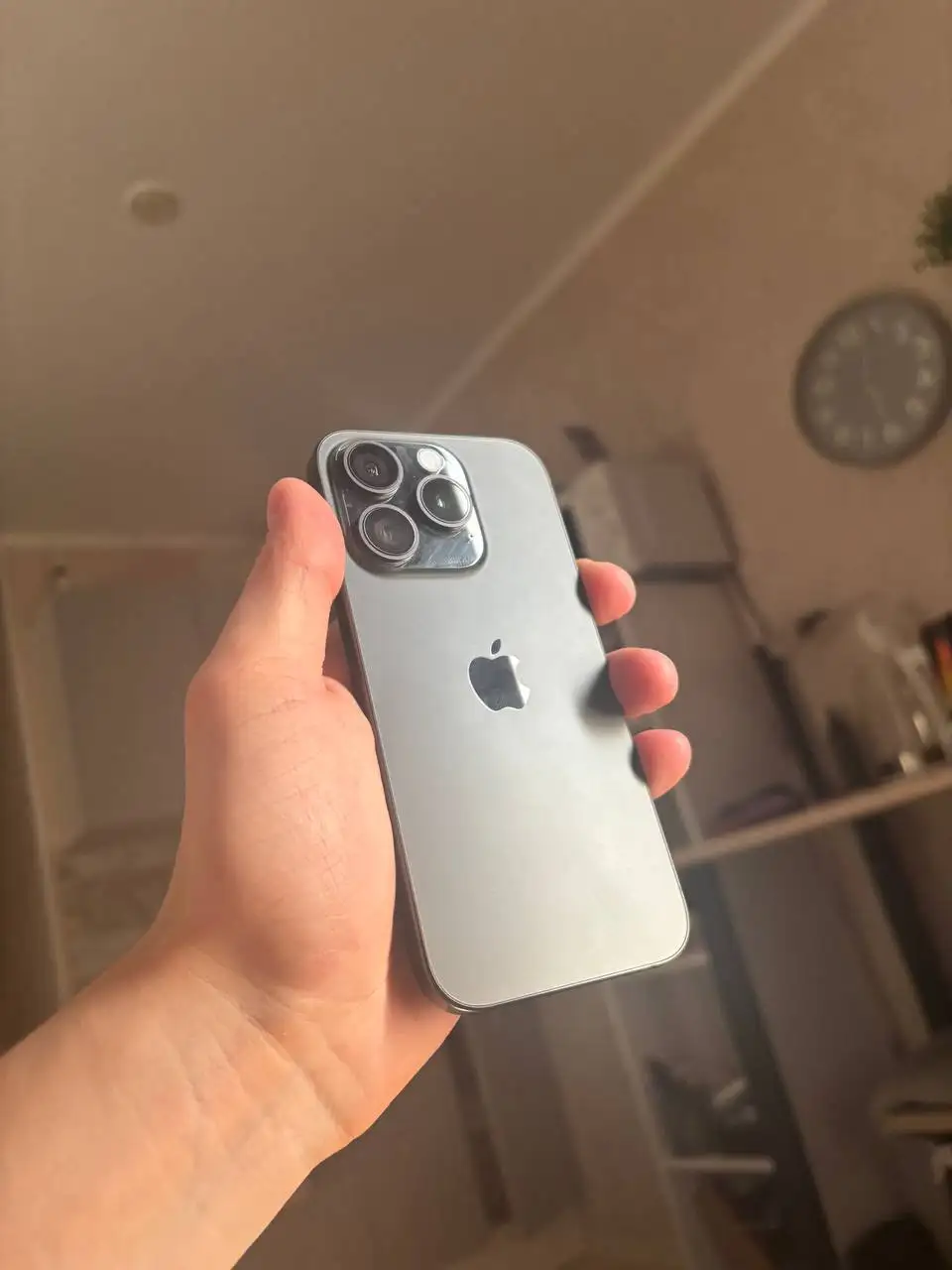 iPhone 15 Pro почти новый с нюансом камеры - Смартфоны и гаджеты (Электроника) в Уфа