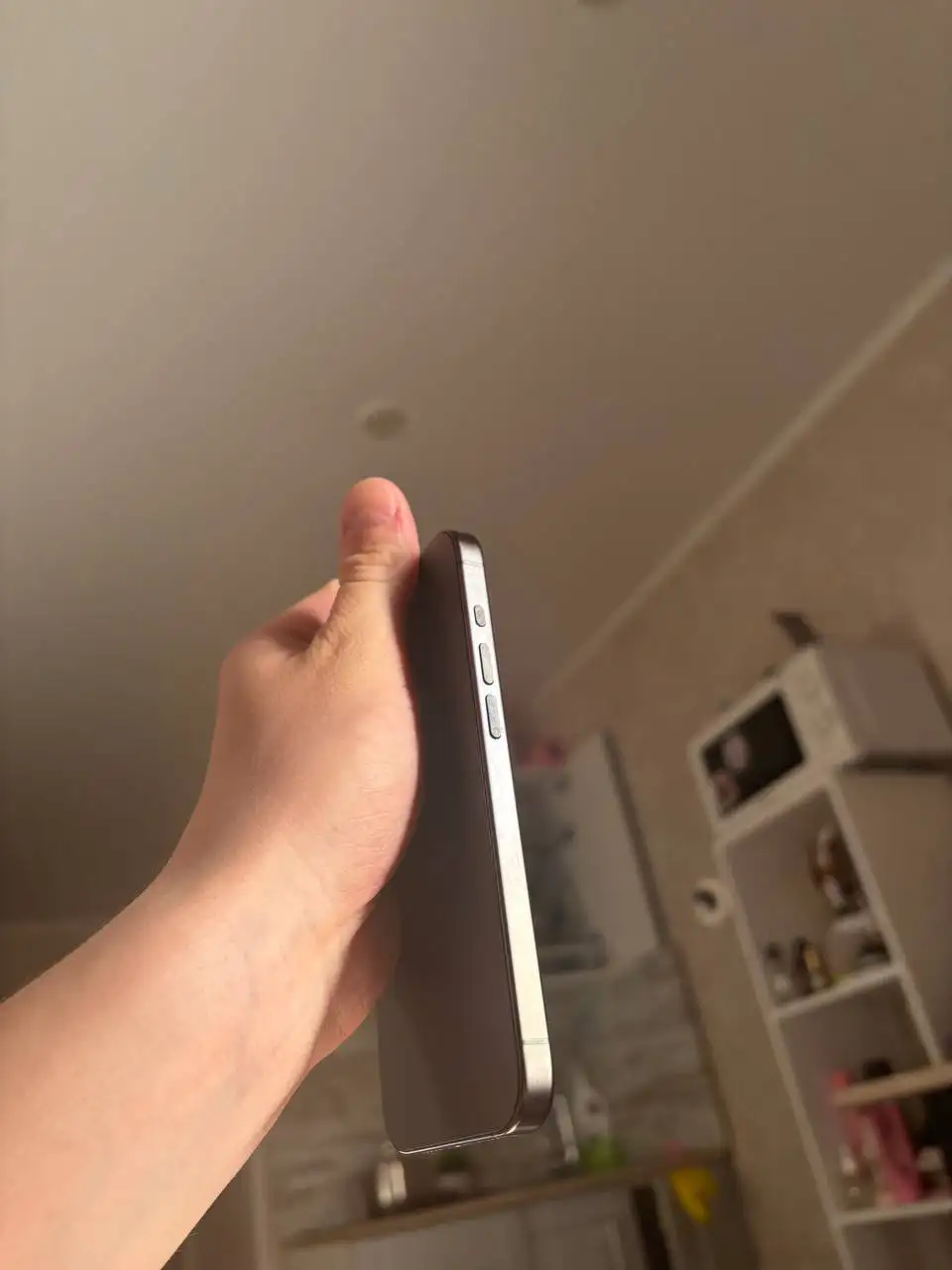 iPhone 15 Pro почти новый с нюансом камеры - Смартфоны и гаджеты (Электроника) в Уфа
