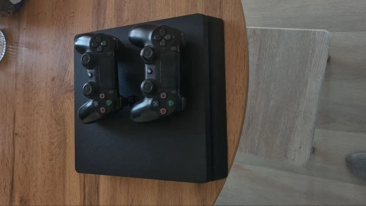 PlayStation 4 slim 1tb - Электроника в Уфа