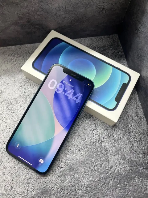 iPhone 12 64GB Синий - Электроника в Уфа