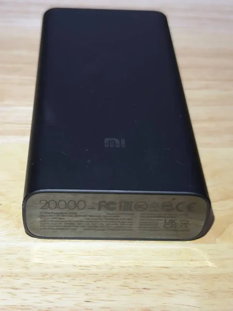 Повербанк Xiaomi 20000 - Электроника в Уфа