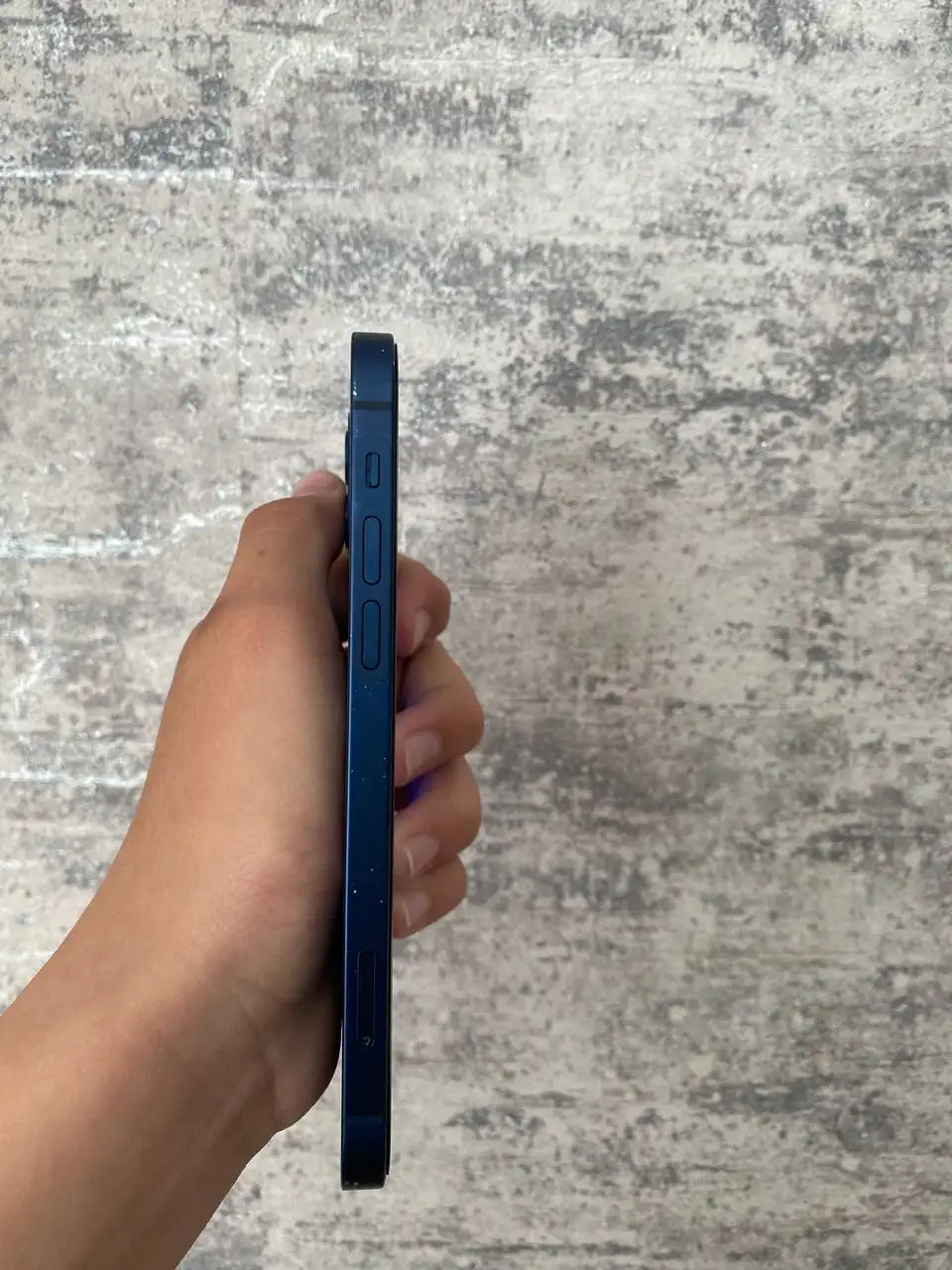 iPhone 12 128 ГБ с неработающим верхним динамиком - Мобильные телефоны (Электроника) в Уфа