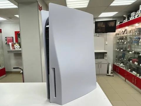 Продажа игровой приставки Sony PS5 с дисководом - Электроника в Уфа