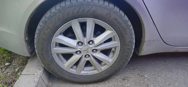 Продажа шипованных колес R16 - ВАЗ (Lada) в Уфа