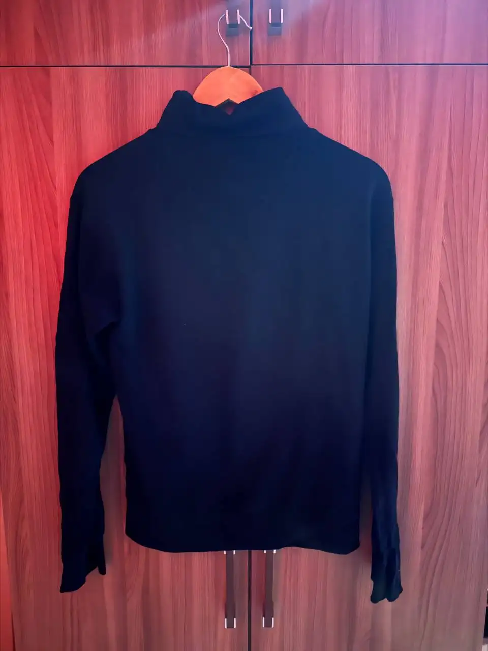Вещи б/у Calvin Klein, Emporio Armani, Massimo Dutti - Одежда (Барахолка) в Уфа