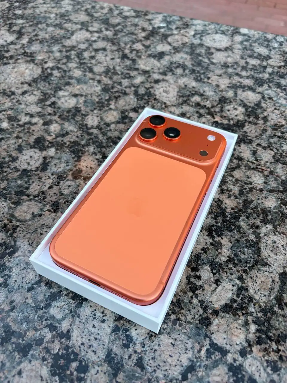 iPhone 17 Pro Max eSIM - Смартфоны и телефоны (Электроника) в Уфа