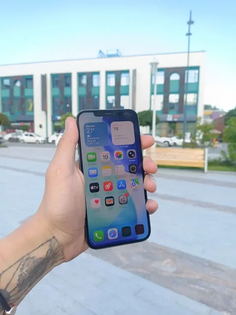 iPhone 12 Pro Max 256GB - Автоэлектроника в Уфа