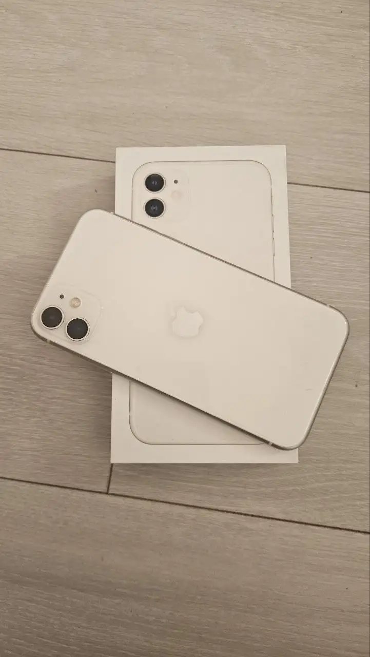 iPhone 11 64 Гб - Смартфоны и гаджеты (Электроника) в Уфа