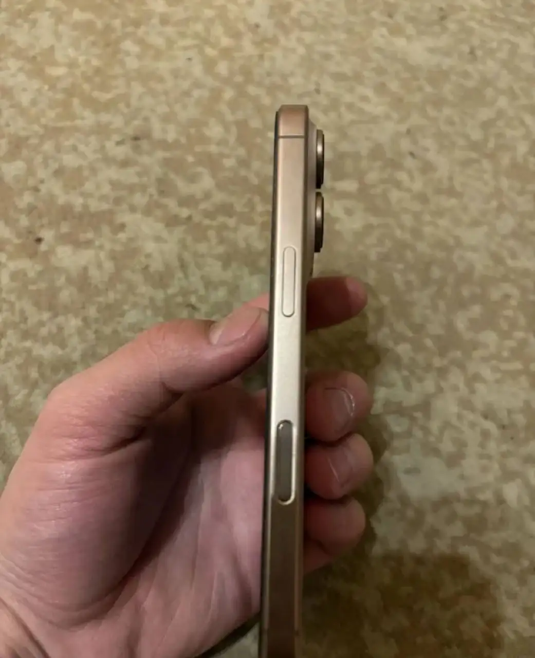iPhone 16 Pro 128GB золотистый - Смартфоны и гаджеты (Электроника) в Уфа