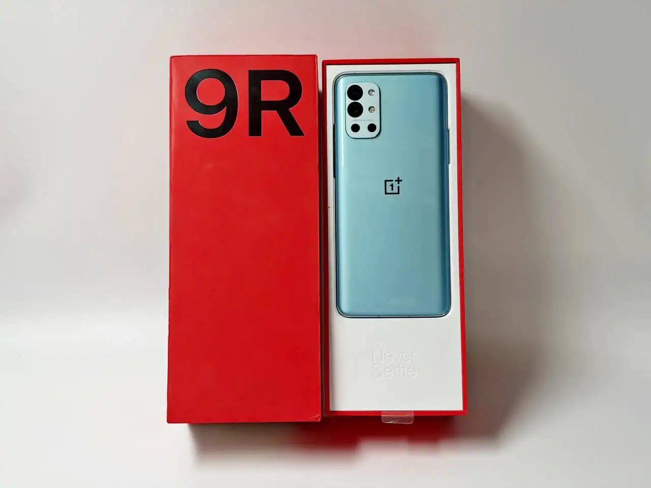 OnePlus 9R 8/256 GB в отличном состоянии - Смартфоны (Электроника) в Уфа