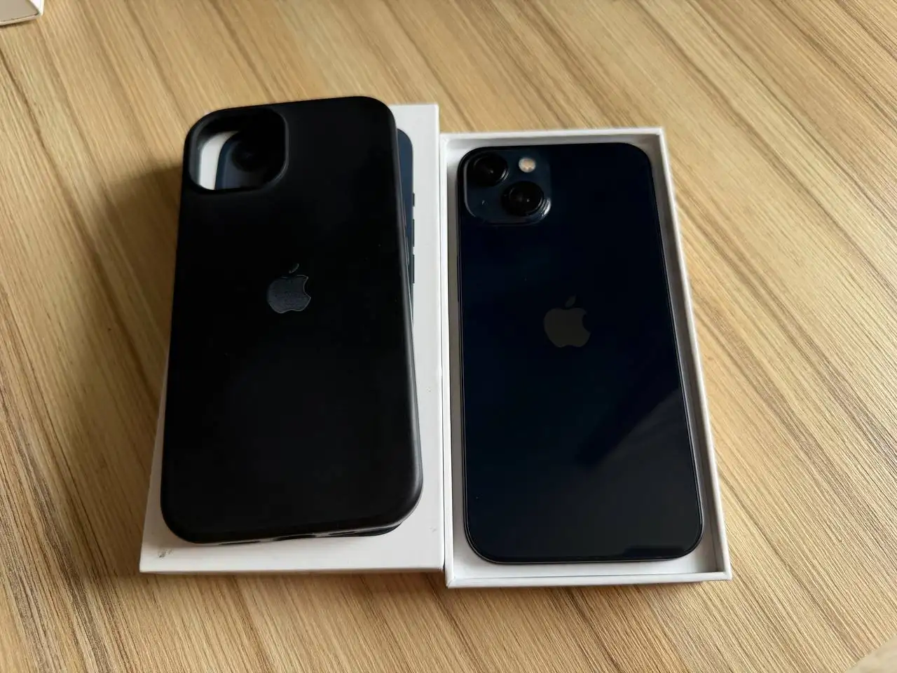Продам iPhone 13 128GB - Смартфоны (Электроника) в Уфа