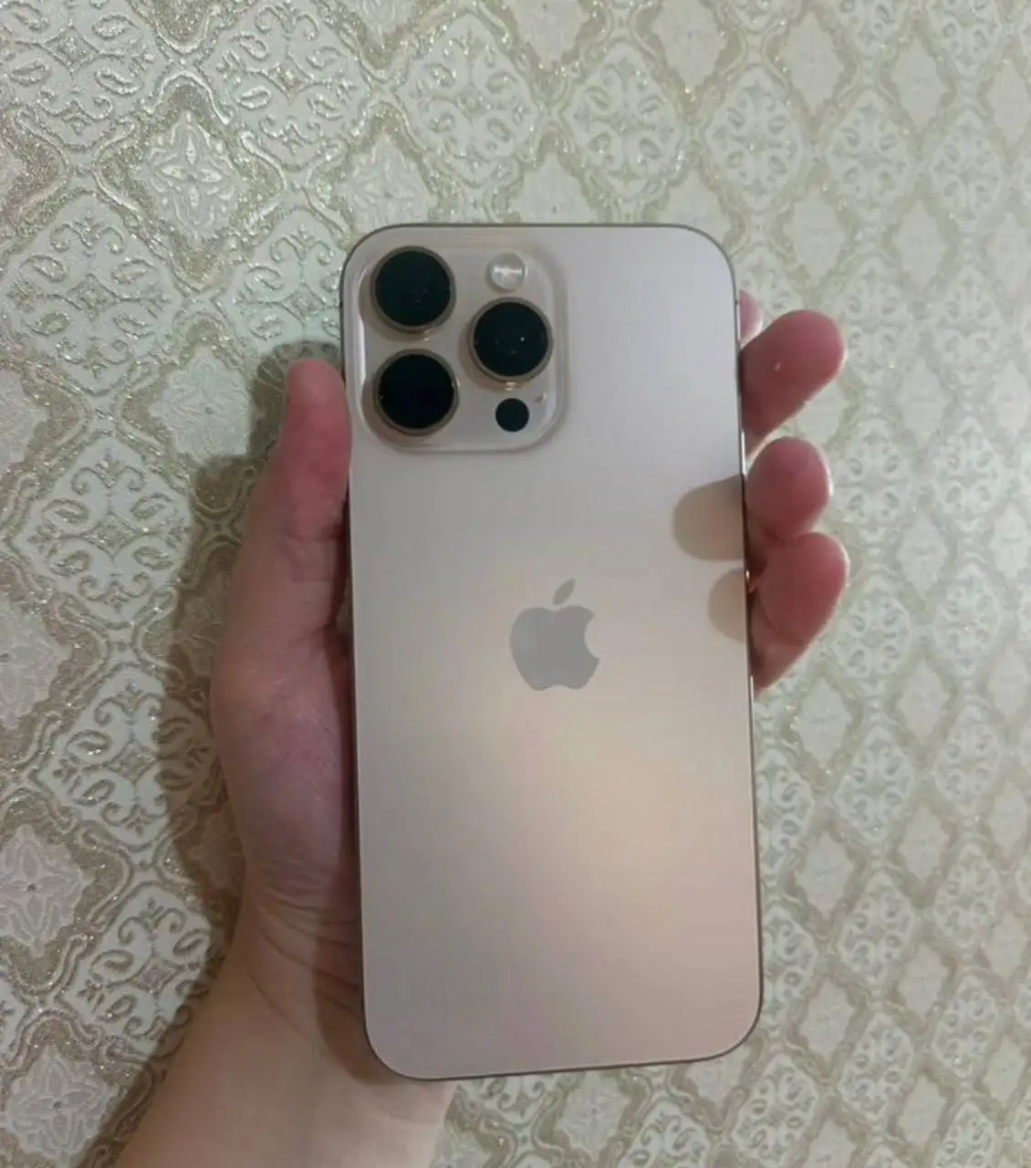 Продам iPhone 16 Pro и 15 Pro в идеальном состоянии - Электроника в Уфа