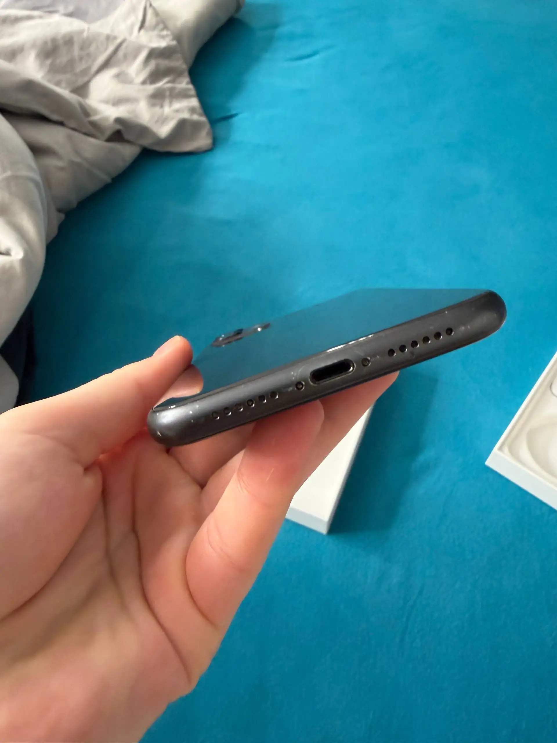 iPhone 11 64GB - Смартфоны и гаджеты (Электроника) в Уфа