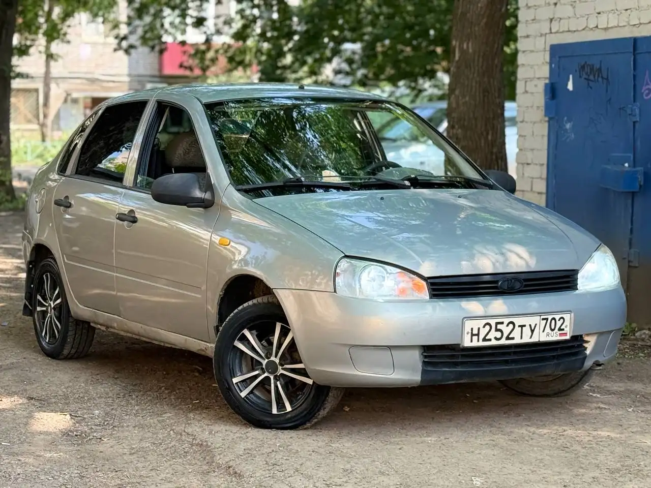 Продам Ладу Калину 2006 года - Подержанные авто (Авто) в Уфа