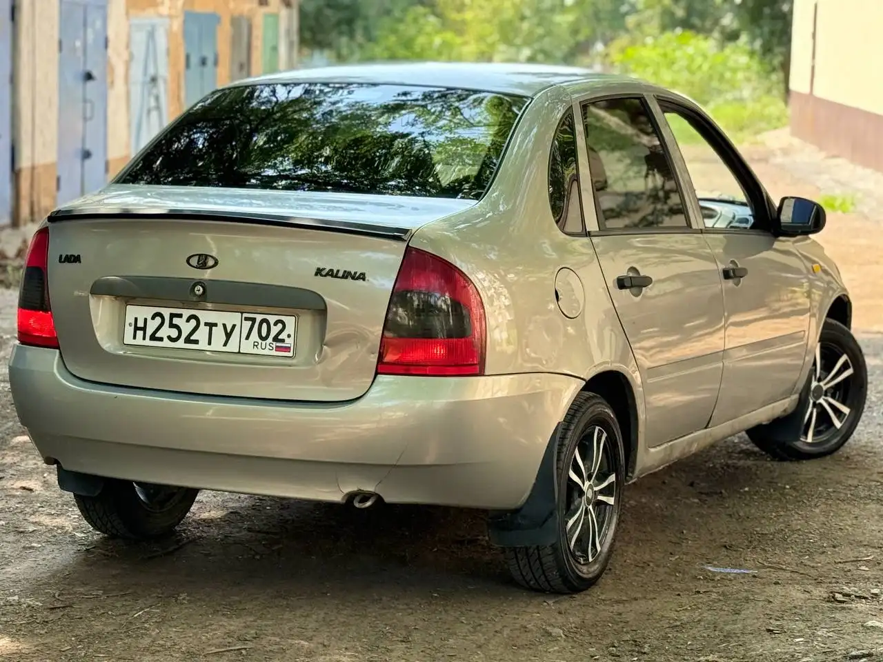 Продам Ладу Калину 2006 года - Подержанные авто (Авто) в Уфа