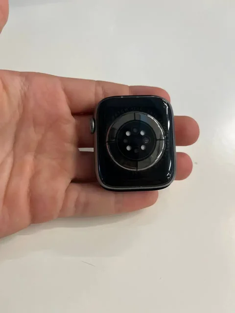 Apple Watch реплика б/у - Электроника в Уфа