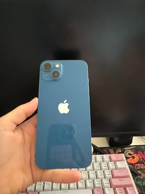 Apple iPhone 13 128GB Blue (небольшой износ батареи) - Электроника в Уфа