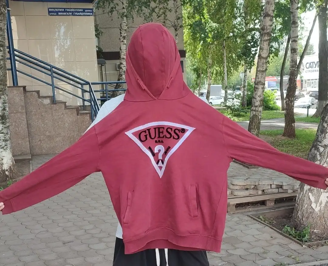 Продам кофту GUESS, размер XS/S - Женская одежда (Одежда) в Уфа