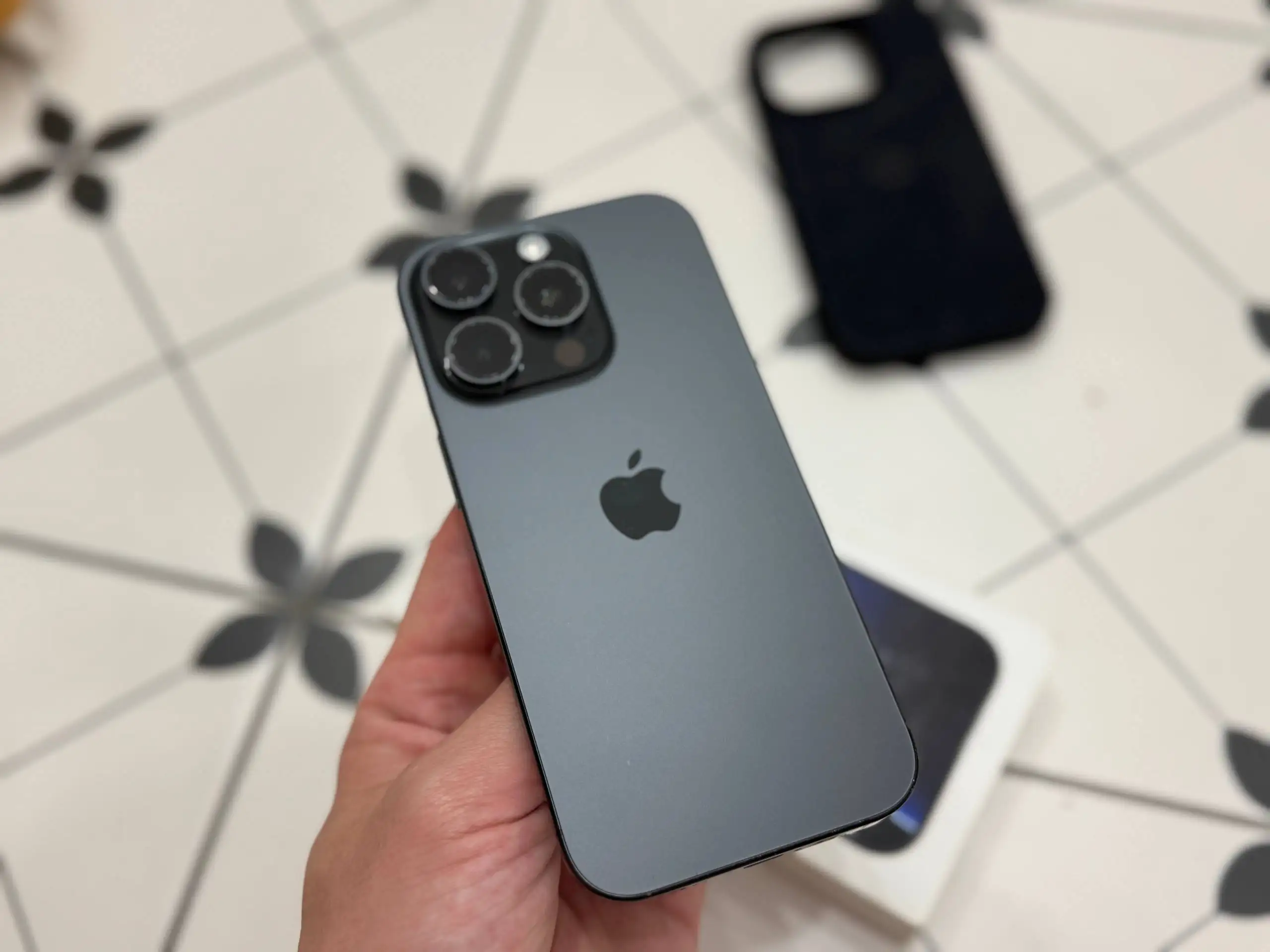 iPhone 16 Pro 128 GB - Телефоны (Электроника) в Уфа