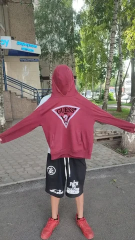 Продам кофту Guess размер XS-S - частное объявление в Уфа