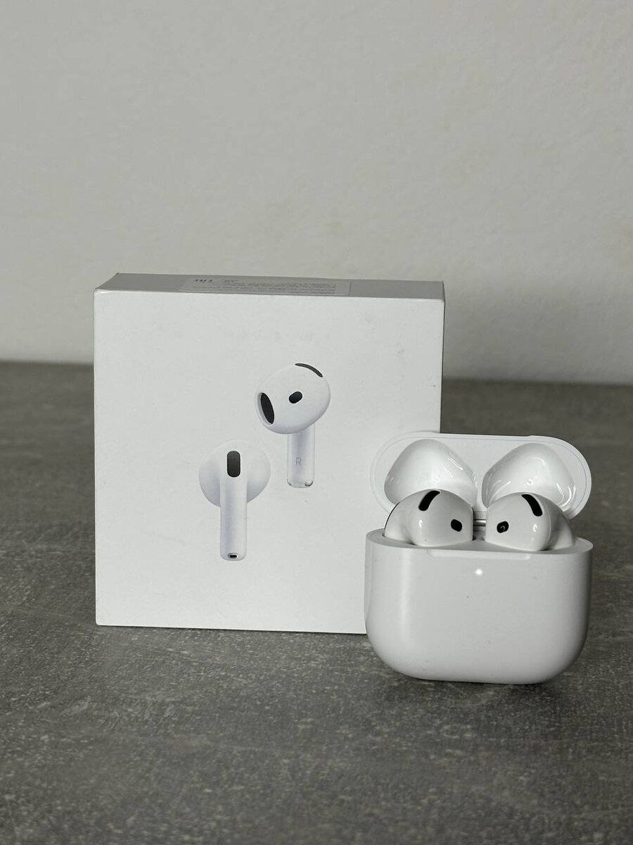 Apple AirPods 4 MagSafe ANC