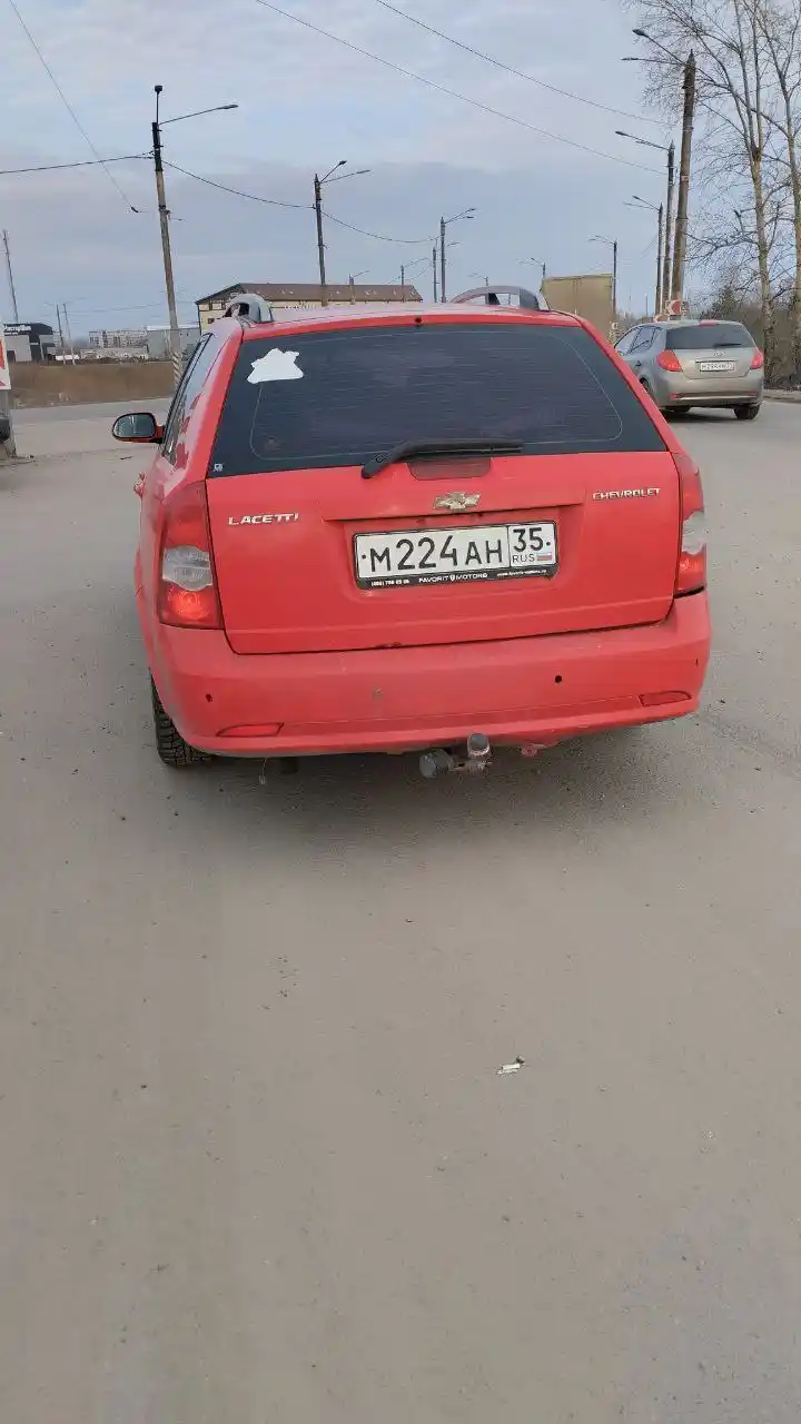 Продается шевроле лачетти универсал 2005 года