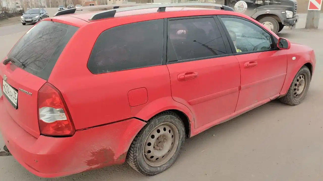 Продается шевроле лачетти универсал 2005 года