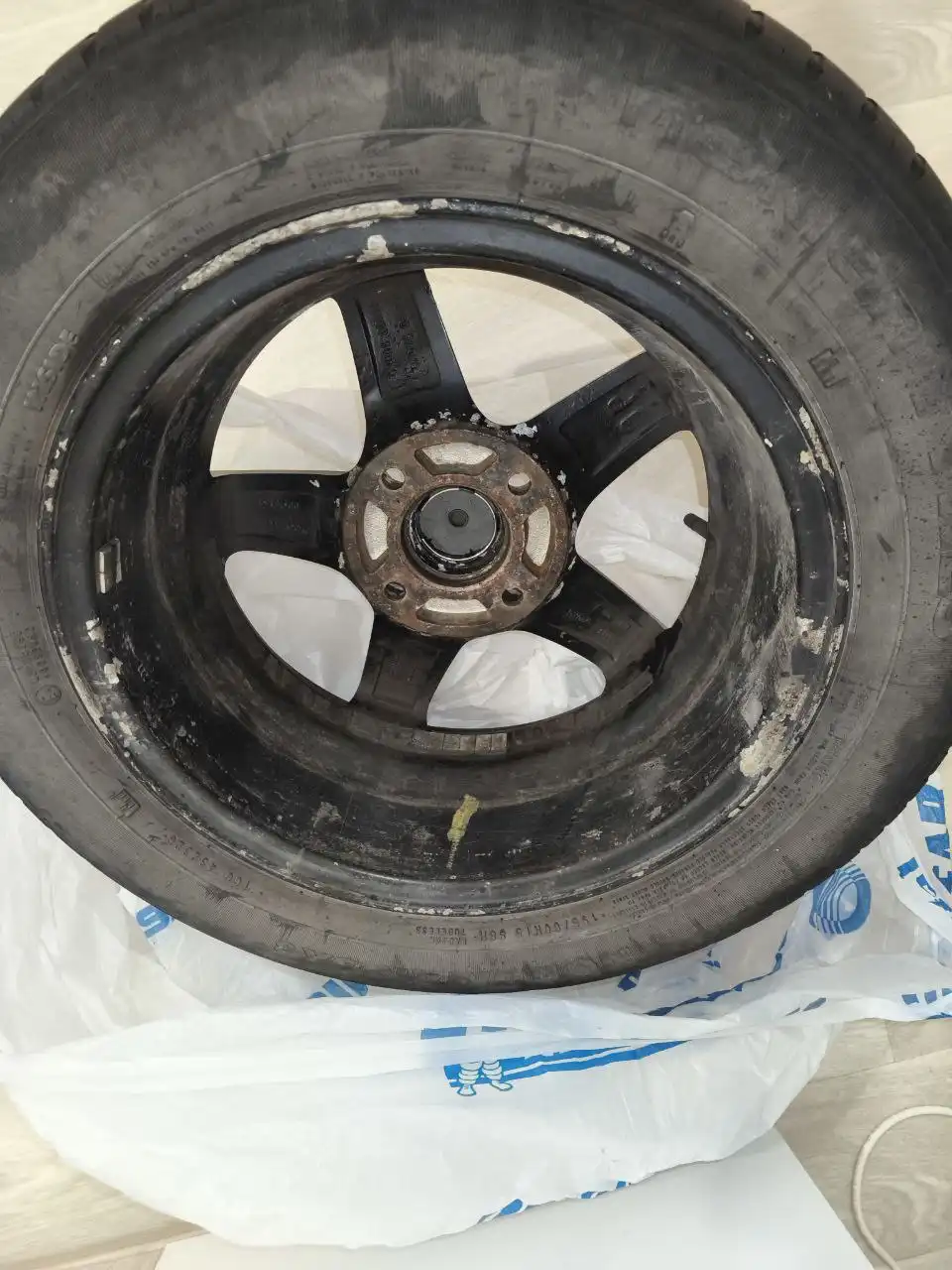 Продам комплект колес с Лачетти