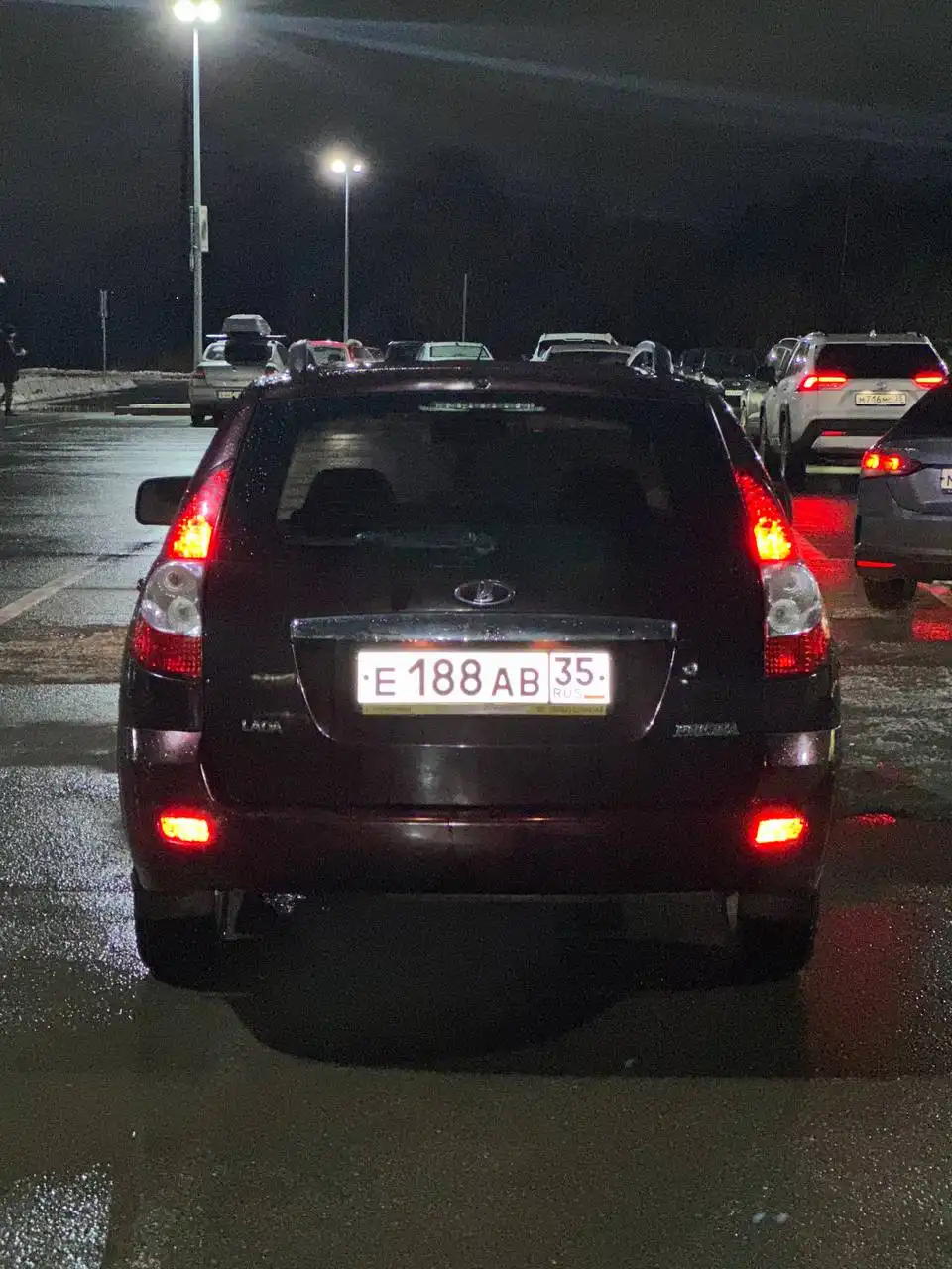 Продажа автомобиля Приора 2012 года