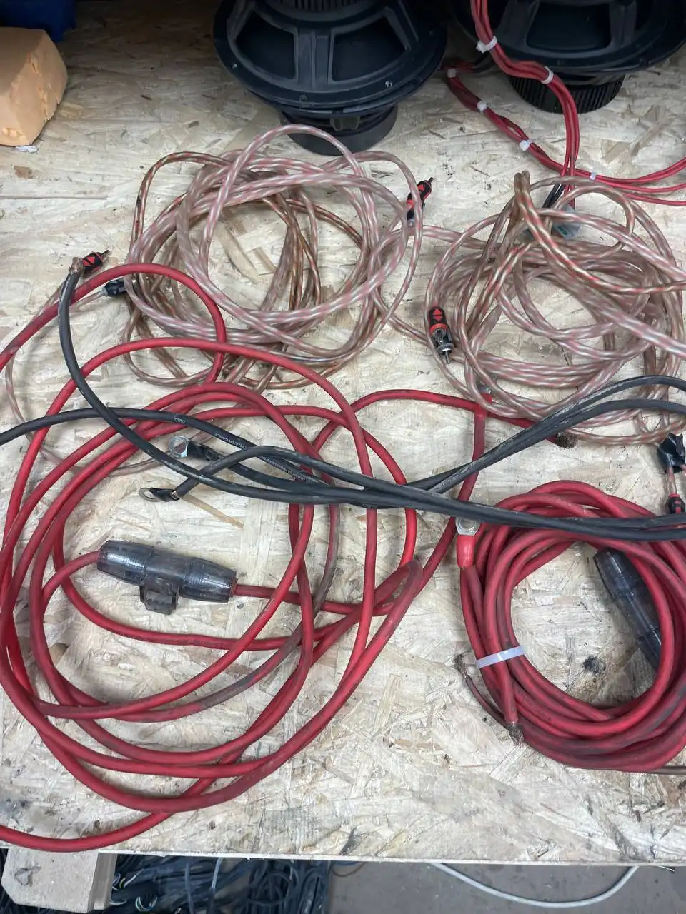 Продажа автозвукового оборудования