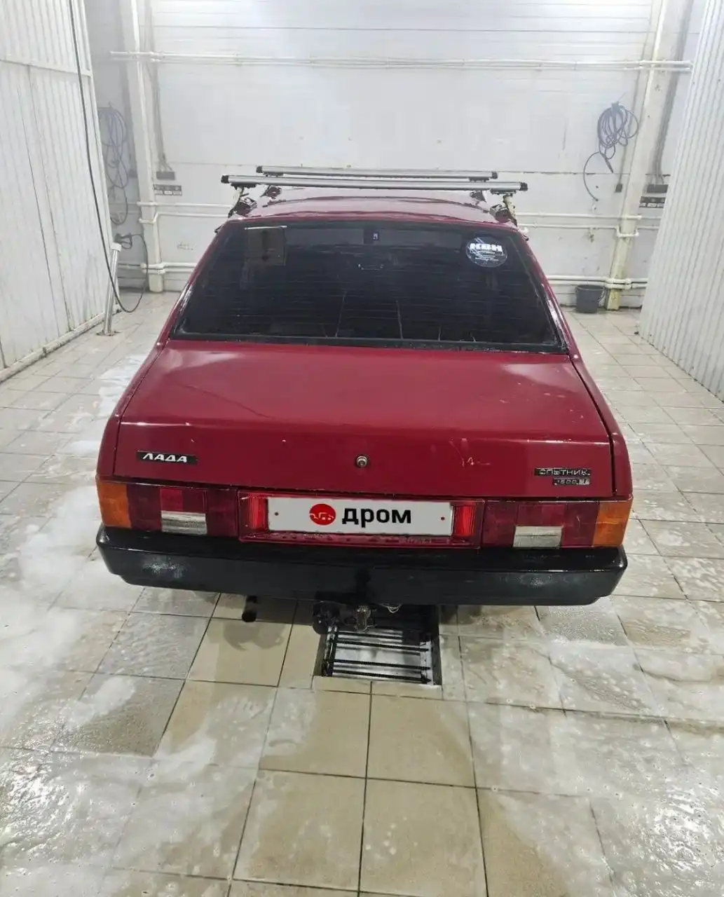 Автомобиль с зимней и летней резиной