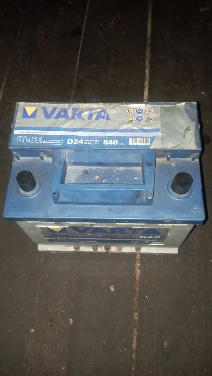 Продам рабочий АКБ