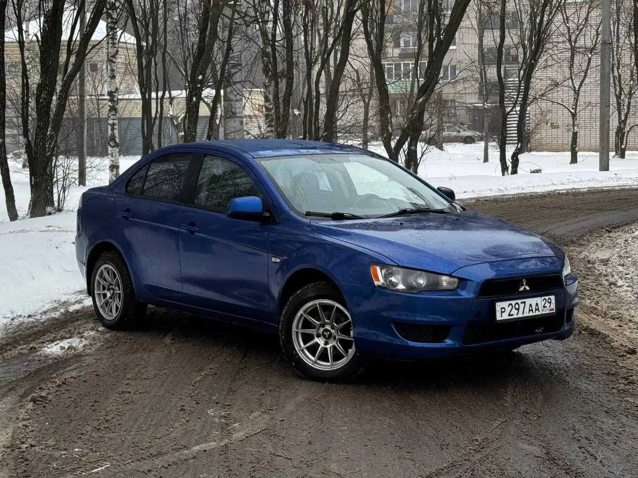 Продажа Mitsubishi Lancer в отличном состоянии