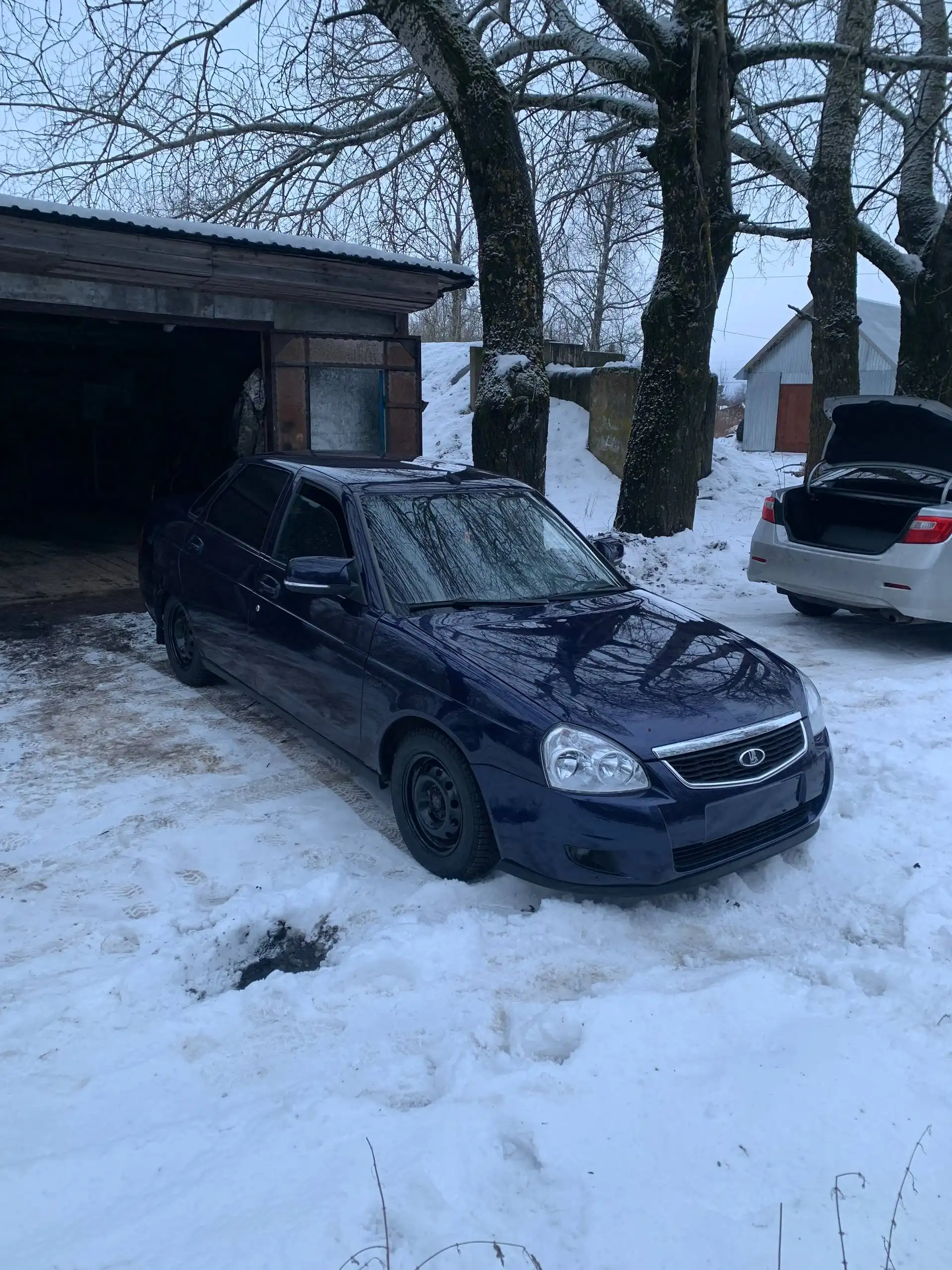 Продам Ладу Приору 2012 года в отличном состоянии