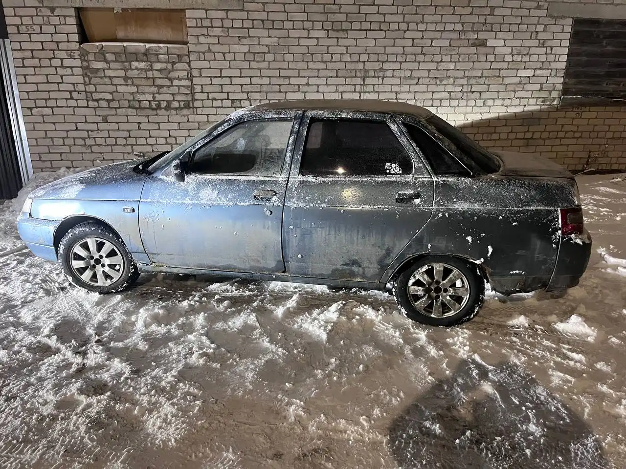 Обмен машины 2001 года на iPhone