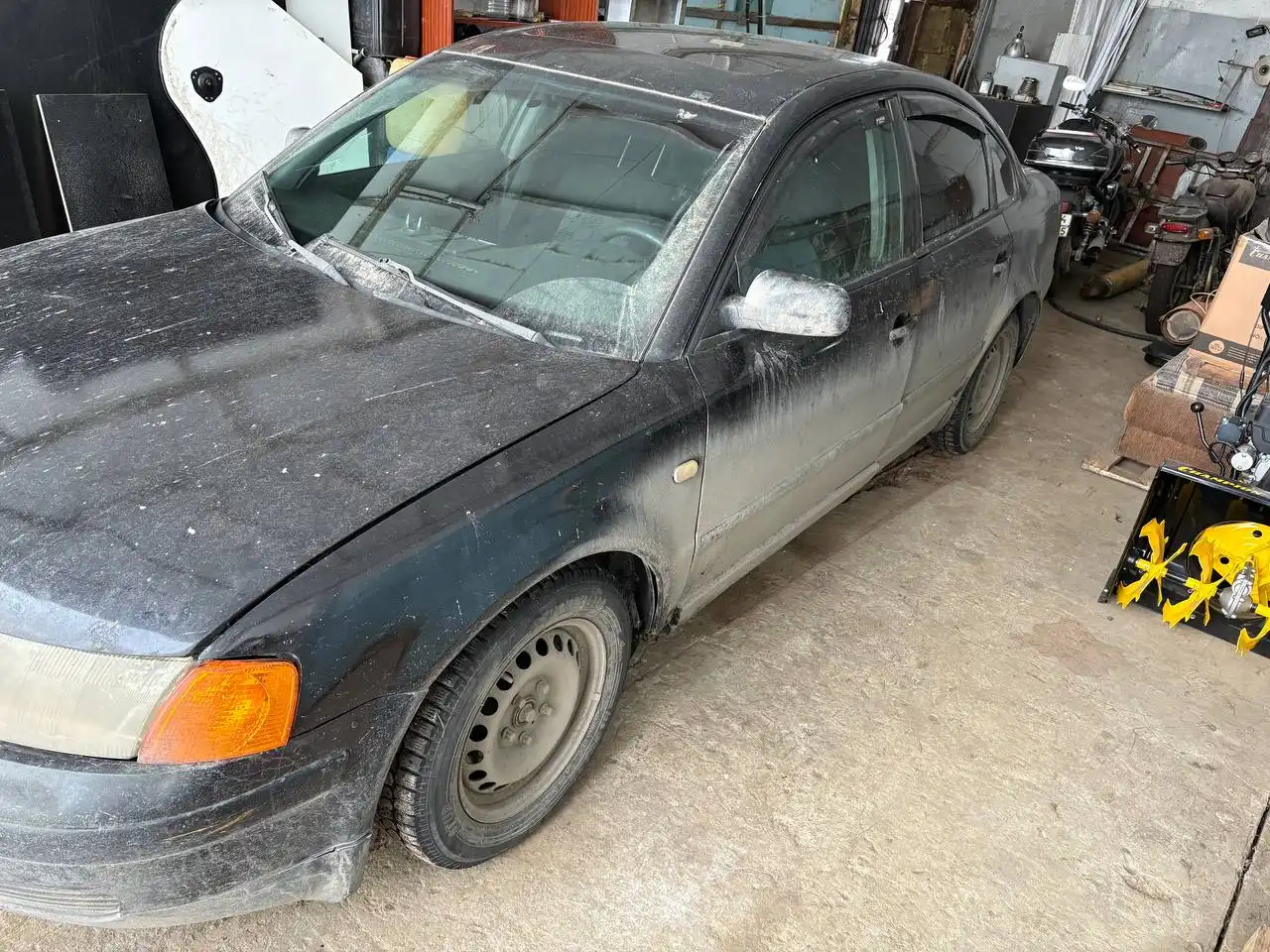 Volkswagen Passat 1998 года, 1.6 АХЛ