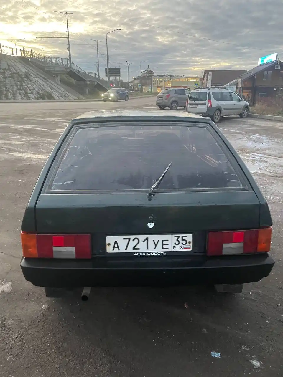 ВАЗ 21093 с зимними шинами