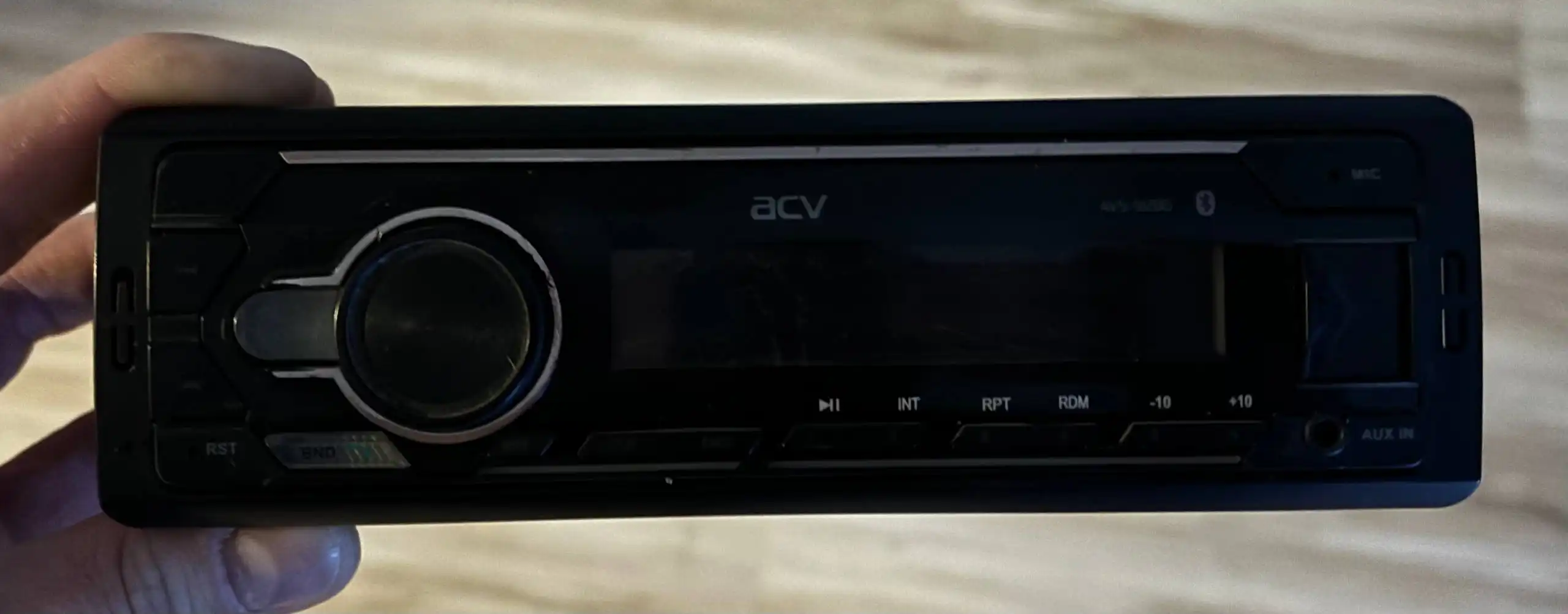 Флешка с Bluetooth и RCA выходами