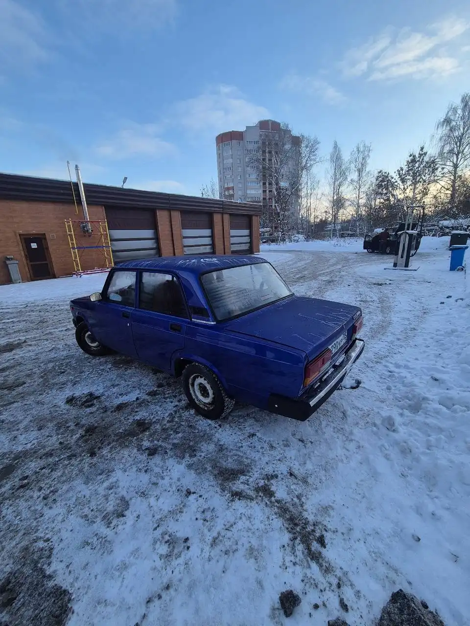 Продам автомобиль 2006 года с пробегом 80 тыс. км