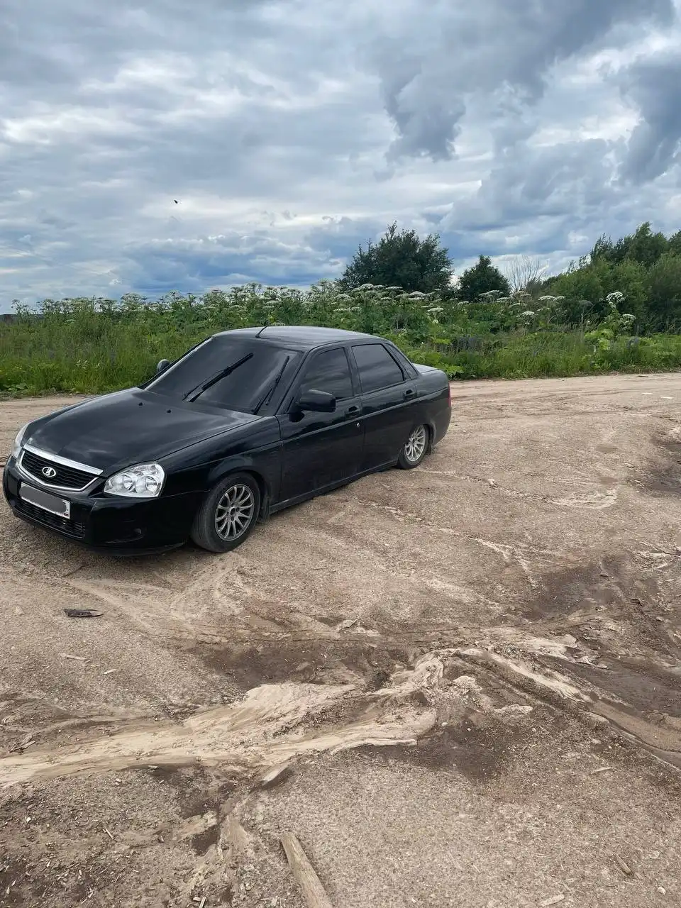 Продажа автомобиля Lada Priora 2013 года