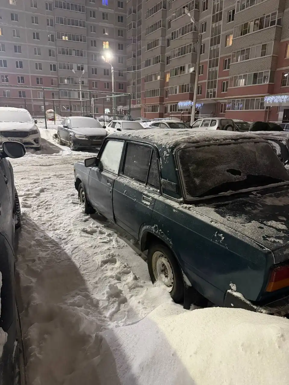 ВАЗ 2107 2000 года в хорошем состоянии - Авто в Вологда