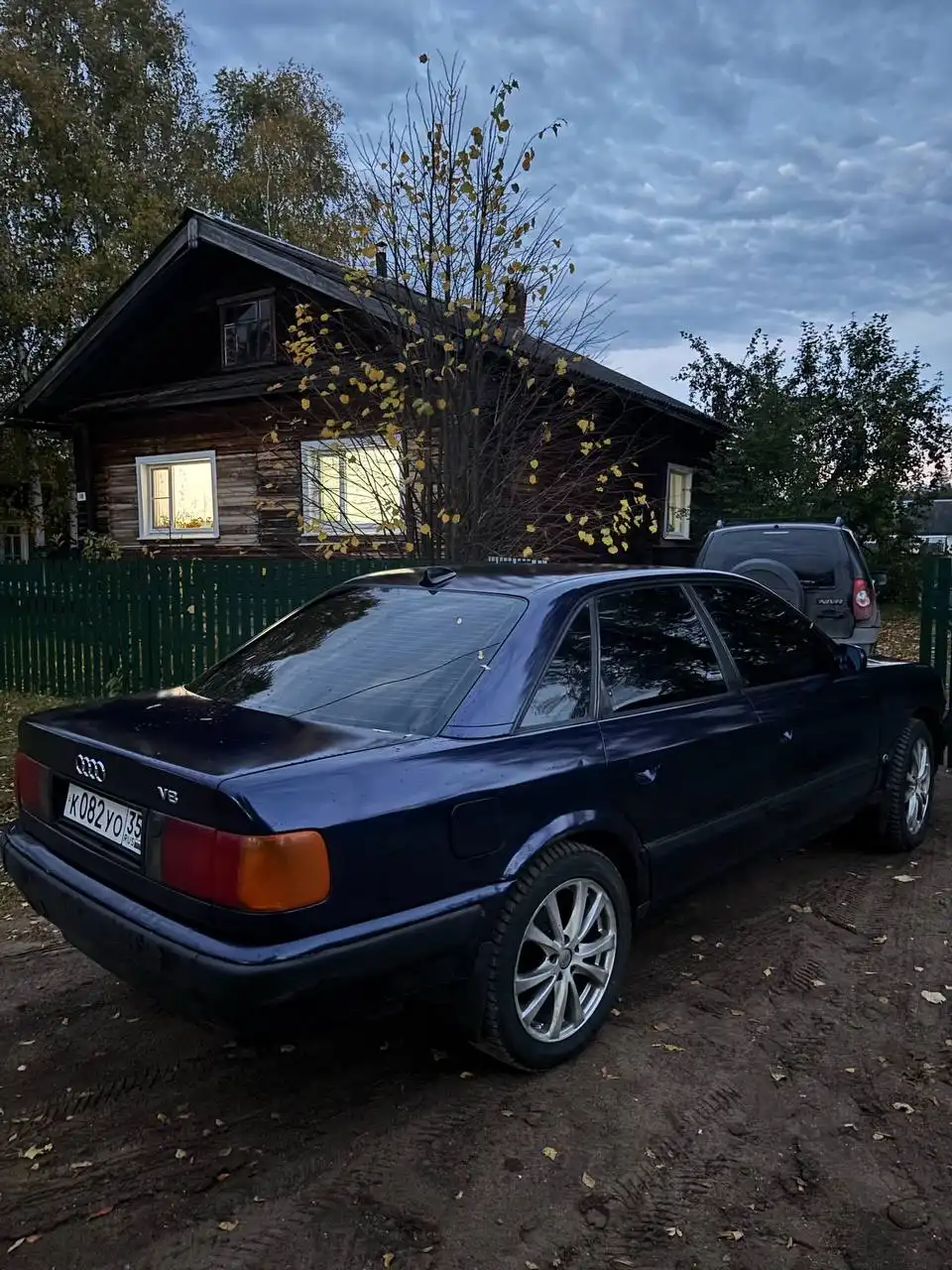 Ауди 100 с4 1991 года выпуска - Авто в Вологда