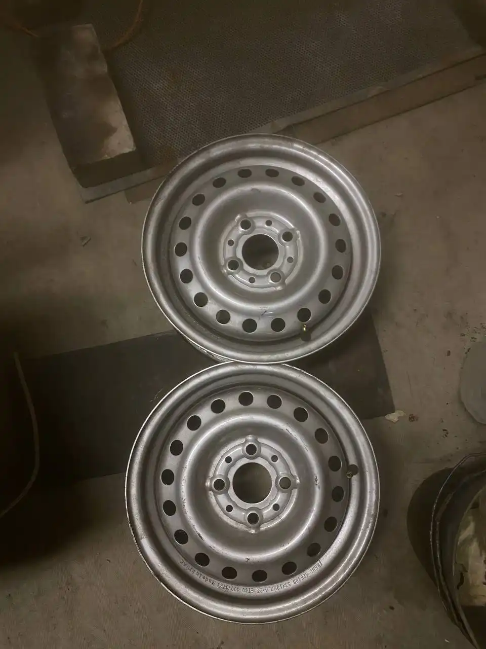 Колесные диски R13 - Запчасти (Авто) в Вологда