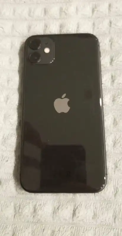 Продажа iPhone 11 128 ГБ в отличном состоянии - Смартфоны (Электроника) в Вологда